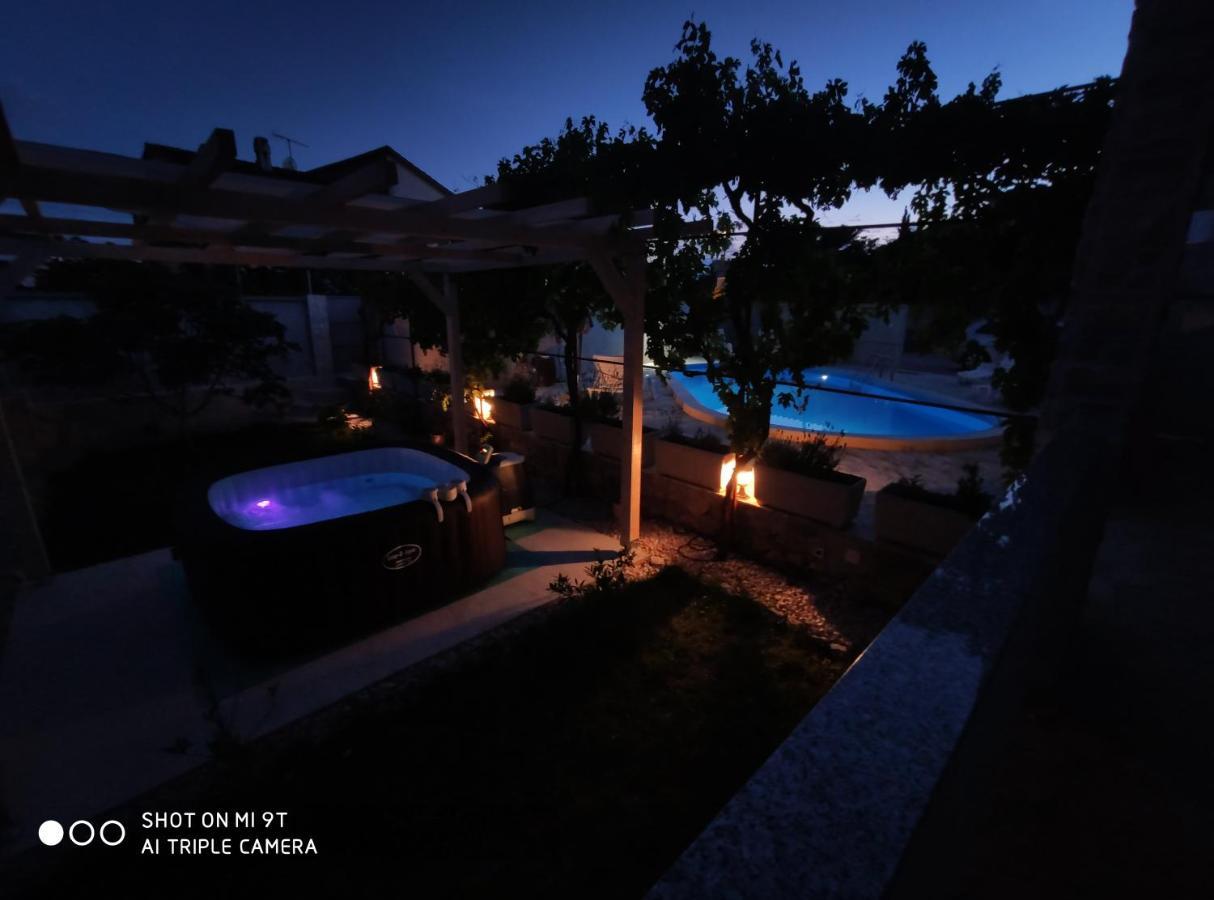 Vila Sentio Mare-Apartments Livaic Zeljko Pirovac Eksteriør bilde