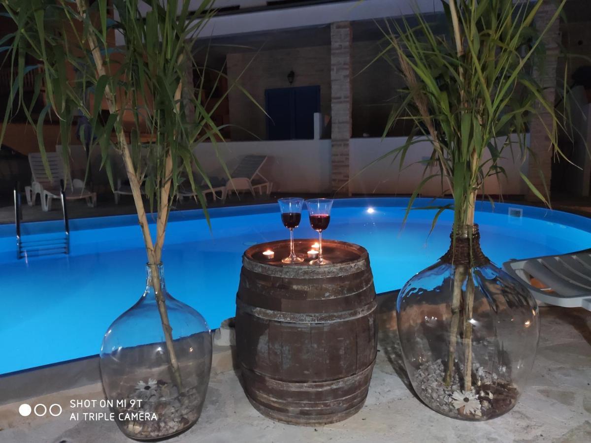 Vila Sentio Mare-Apartments Livaic Zeljko Pirovac Eksteriør bilde