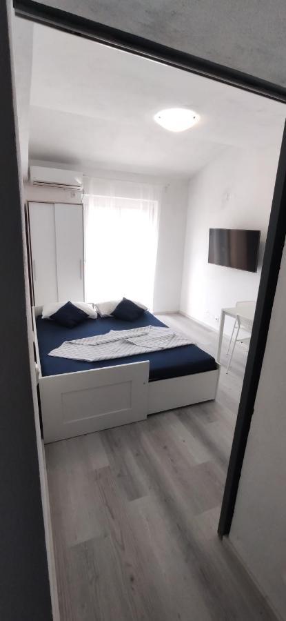 Vila Sentio Mare-Apartments Livaic Zeljko Pirovac Eksteriør bilde