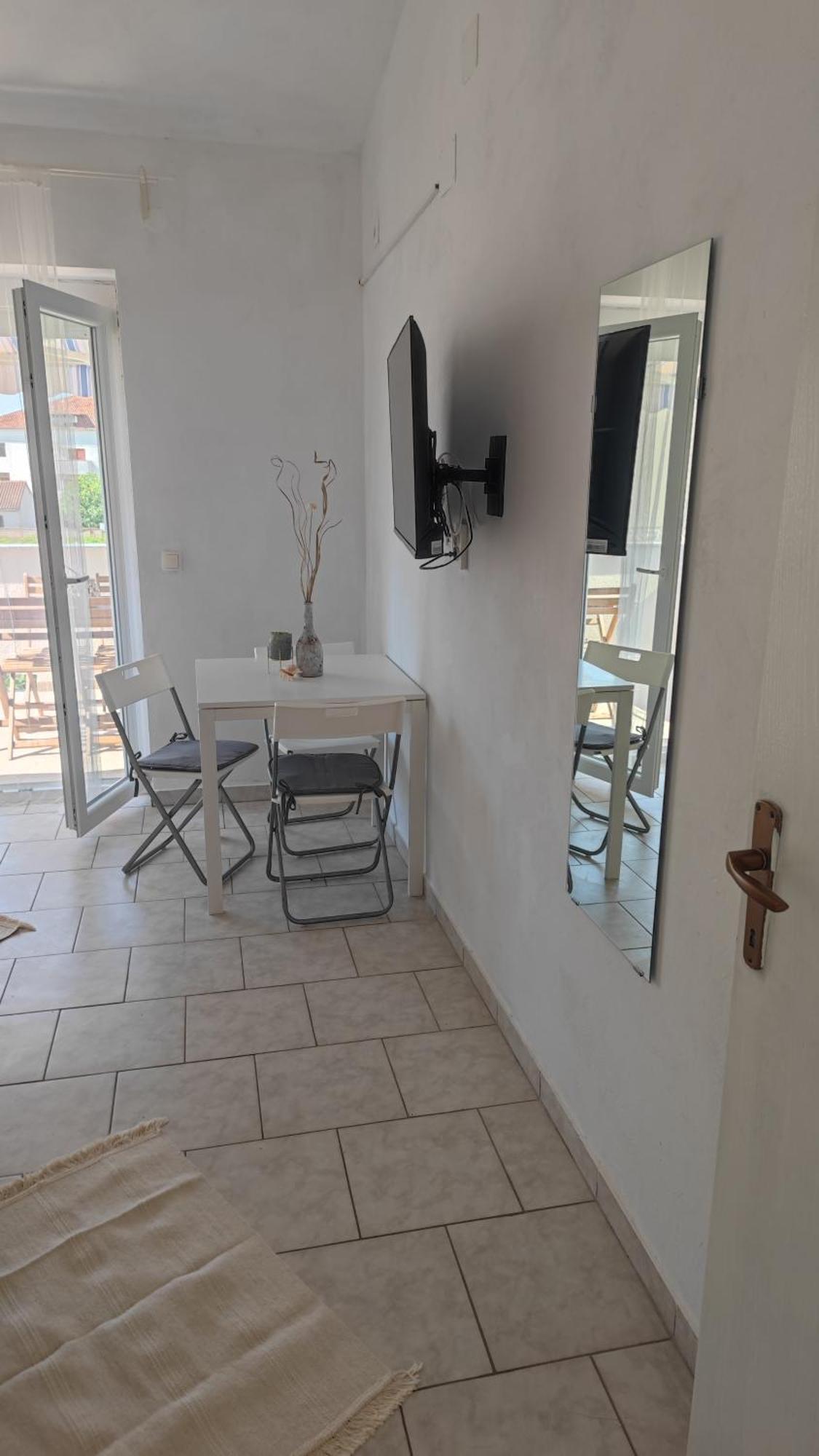 Vila Sentio Mare-Apartments Livaic Zeljko Pirovac Eksteriør bilde