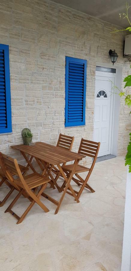 Vila Sentio Mare-Apartments Livaic Zeljko Pirovac Eksteriør bilde
